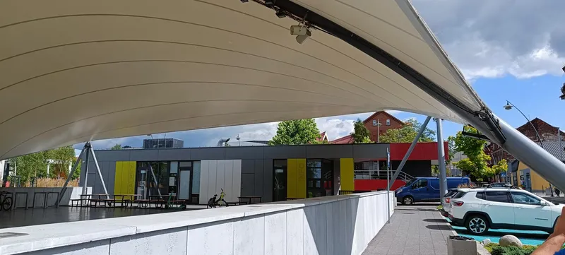 MCIT Jaworzno — membranowe zadaszenie parkingu rowerowego